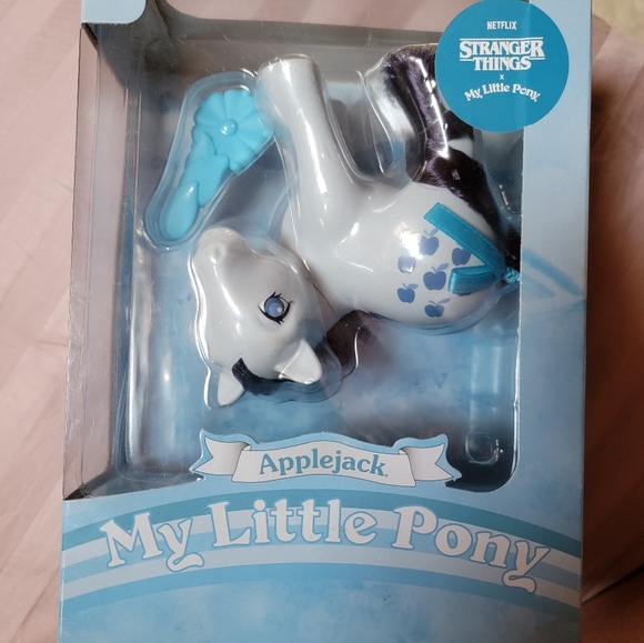 *2 Pieces* Netflix Stranger Things My Little Pony Backpack and Pony Set - Picture 3 of 6
